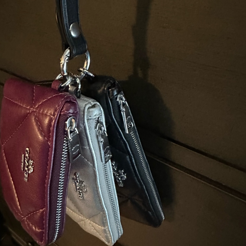 Coach Elegant Quilted Leather Wristlet Set